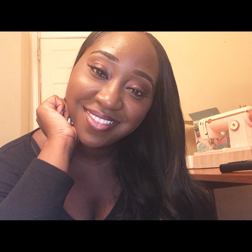 Meet your Posher, LaRaé